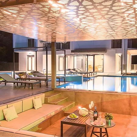 Mistral Heated Pool * Georgioupoli